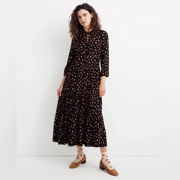 madewell black floral dress EUC Madewell Women Size 4 Floral Print V Neck Short Sleeves A Line Dress  Black